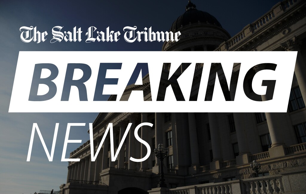 Breaking news graphic