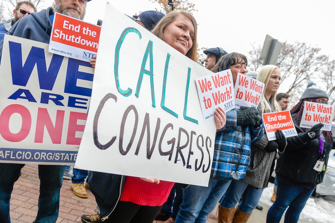 Leah Hogsten  |  The Salt Lake Tribune  Internal Revenue Service employees protest the ongoing partial federal shutdown outside the Federal Building in Ogden, Jan. 10, 2019.