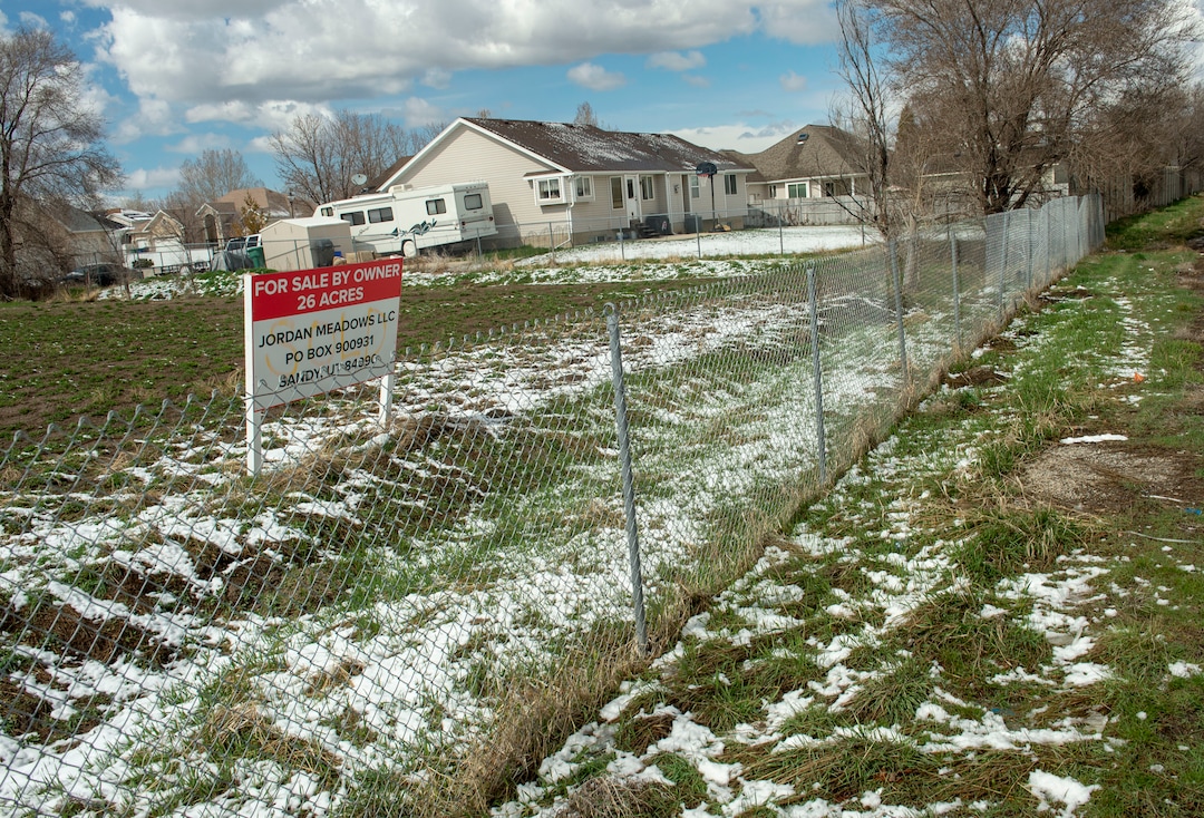 (Rick Egan  |  The Salt Lake Tribune)        Legislature ordered a sound wall along a field bordering the west side of Bangerter Highway in South Jordan, Friday, March 29, 2019.