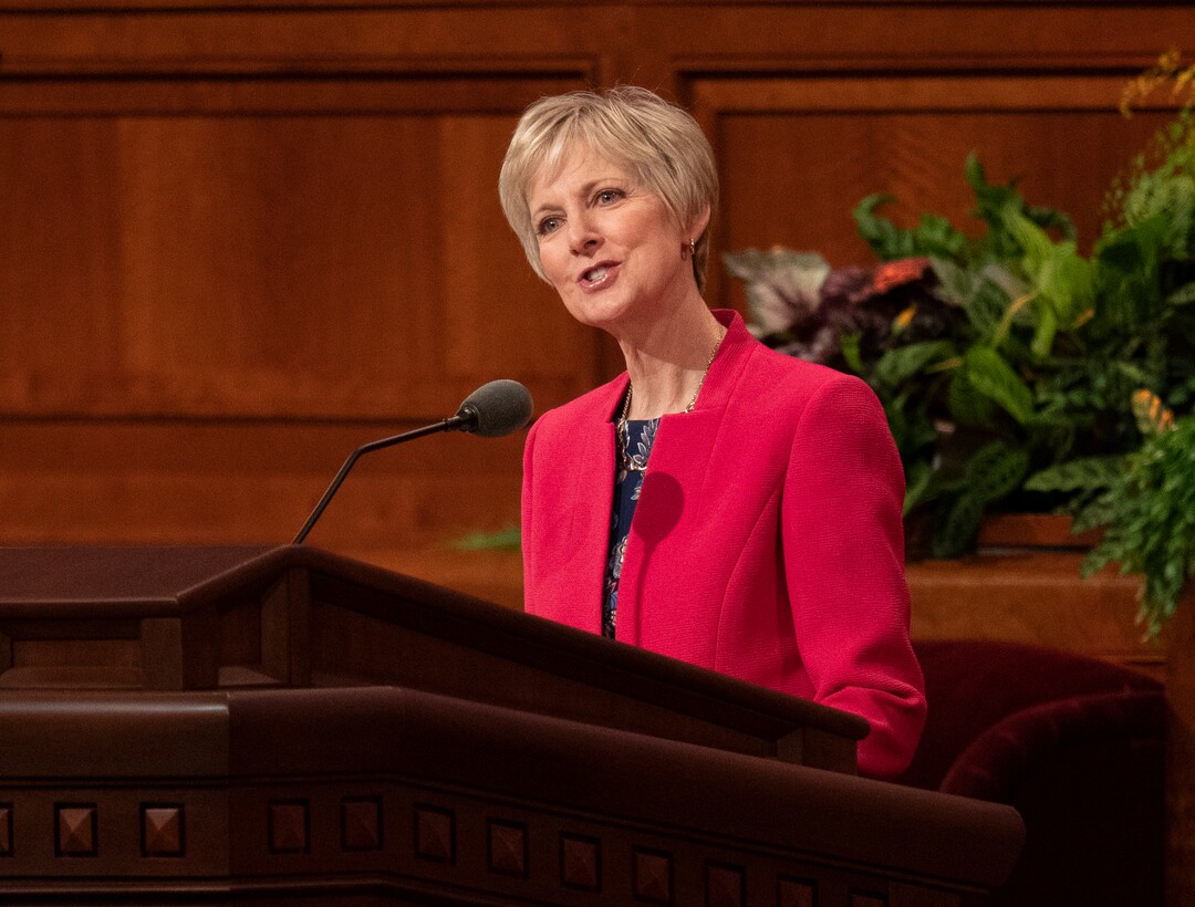 (Rick Egan | The Salt Lake Tribune)  Relief Society General President Jean Bingham conducts the women's session of LDS General Conference on Saturday, April 2, 2022.
