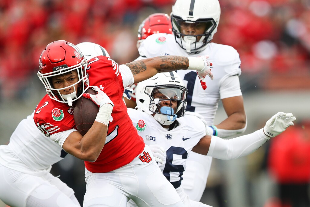 (Meg Oliphant | Special to The Tribune) Utah running back Micah Bernard (2) carries the ball in the second quarter against the Penn State Nittany Lions at Rose Bowl Stadium on Jan. 2, 2023 in Pasadena, Calif.