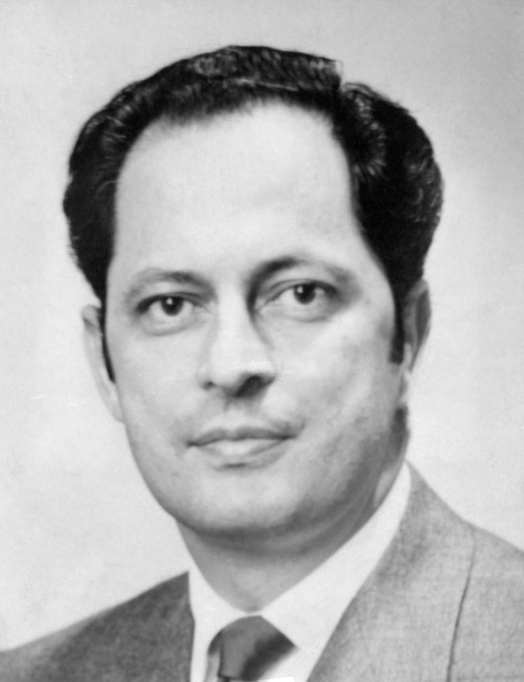 (Photo courtesy of Intellectual Reserve) Robert D. Hales in the early 1970s.
