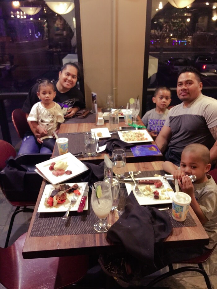 (Photo courtesy Sauelelee Manusina)  Aufanua Manusina, pictured here with his wife and three of his children, was deported to Samoa on Tuesday.
