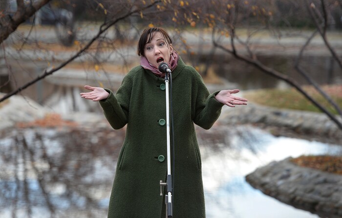 (Scott Sommerdorf   |  The Salt Lake Tribune)   
At the 8th annual mass resignation in City Creek Park, Kristine Bingham Ellis tells the story of how she came to resign her membership in the church, Sunday, November 5, 2017. 
