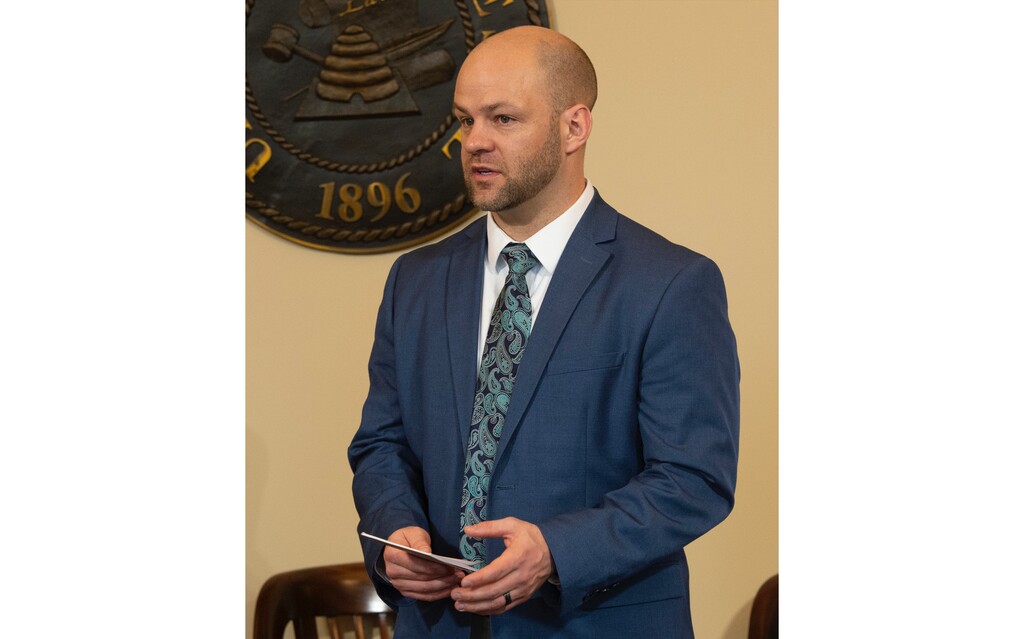 (Rick Egan | Tribune file photo) Dan Richards, CEO and pharmacist of Meds In Motion, photographed in 2020, has been sentenced to probation for illegally importing hydroxychloroquine, once seen as a potential treatment for COVID-19, falsely labeled as an herbal extract.