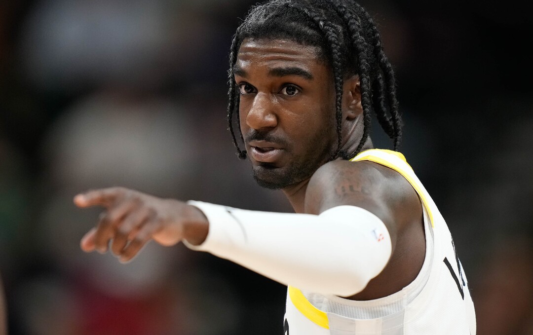 (Francisco Kjolseth  |  The Salt Lake Tribune) Utah Jazz guard Kira Lewis Jr. (13) coordinates with teammates as the Utah Jazz host the Cleveland Cavaliers at the Delta Center in Salt Lake City on Tuesday, April 2, 2024.