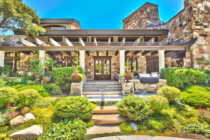 (Courtesy of Concierge Auctions) This 23,035-square-foot house in Holladay will go on the auction block Nov. 2, 2017.