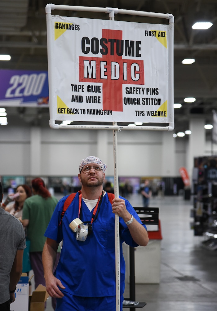 (Francisco Kjolseth  |  The Salt Lake Tribune)  Chuck Workman performs his services for free as he wanders among those attending the start of FanX Salt Lake Comic Convention at the Salt Palace in Salt Lake City Thursday, Sept. 6, 2018, during the three-day pop culture convention.