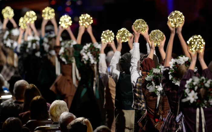 (Francisco Kjolseth  |  The Salt Lake Tribune)  The Mormon Tabernacle Choir Christmas extravaganza kicks off with Broadway star Sutton Foster and "Downton Abbey's" Hugh Bonneville at the Conference Center on Thursday, Dec. 14, 2017.