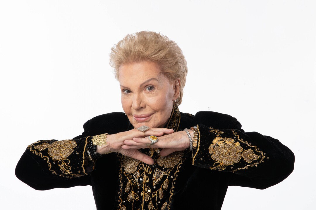 (Giovan Cordero  |  courtesy of Sundance Institute) Astrologer and TV psychic Walter Mercado is profiled in "Mucho Mucho Amor," directed by Cristina Costantini and Kareem Tabsch, an official selection of the U.S. Documentary Competition at the 2020 Sundance Film Festival.