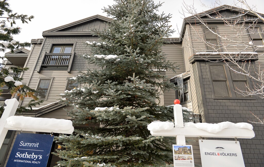 (Chris Samuels | The Salt Lake Tribune) Homes for sale in Park City, Friday, Nov. 18, 2022.
