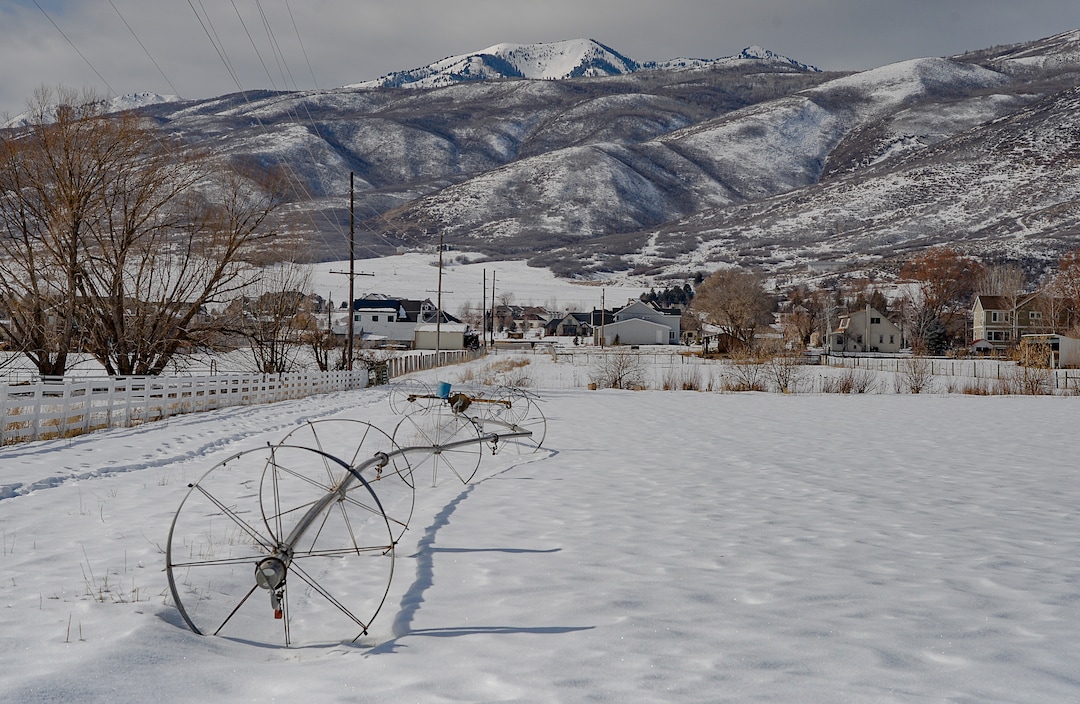 (Francisco Kjolseth  |  The Salt Lake Tribune)  Midway residents are trying to convince Rocky Mountain Power to bury part of a transmission line the utility wants to build through the scenic Heber Valley town. They are even willing to covering the cost, but the utility is challenging the town's requirement that the new line go underground.