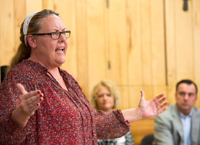 (Rick Egan  |  The Salt Lake Tribune)  Poplar Grove resident Tiffany Sanderberg, talks about problems with homeless people in her neighborhood during a community alliance meeting at St Patrick Parish Social Hall, Friday, August 25, 2017.


