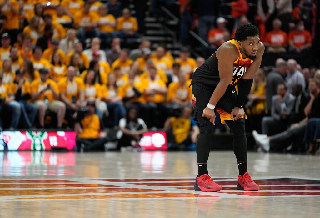 (Francisco Kjolseth | The Salt Lake Tribune) Utah Jazz guard Donovan Mitchell (45) sees the chances at a win agains the Mavericks slip away during Game 3 of an NBA basketball first-round playoff series, Thursday, April 21, 2022, in Salt Lake City.