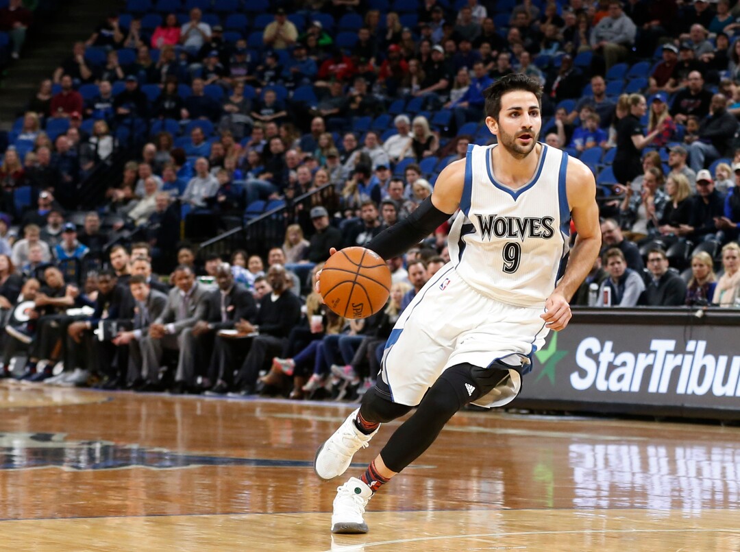 Minnesota Timberwolves' Ricky Rubio of Spain plays against the New Orleans Pelicans during the second half of an NBA basketball game Friday, Feb. 10, 2017, in Minneapolis. (AP Photo/Jim Mone)