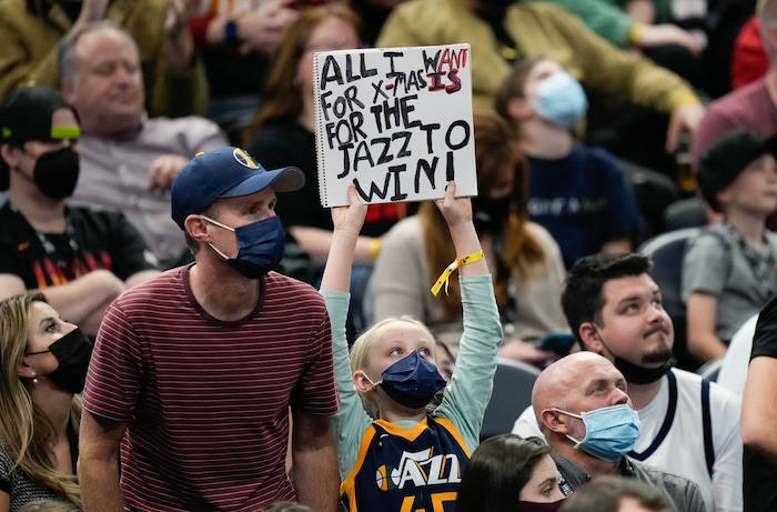 (Francisco Kjolseth | The Salt Lake Tribune) A young fan gets her wish as the Utah Jazz get the win over the Minnesota Timberwolves 128-116 at Vivint Smart Home Arena in Salt Lake City, Thursday, Dec. 23, 2021.