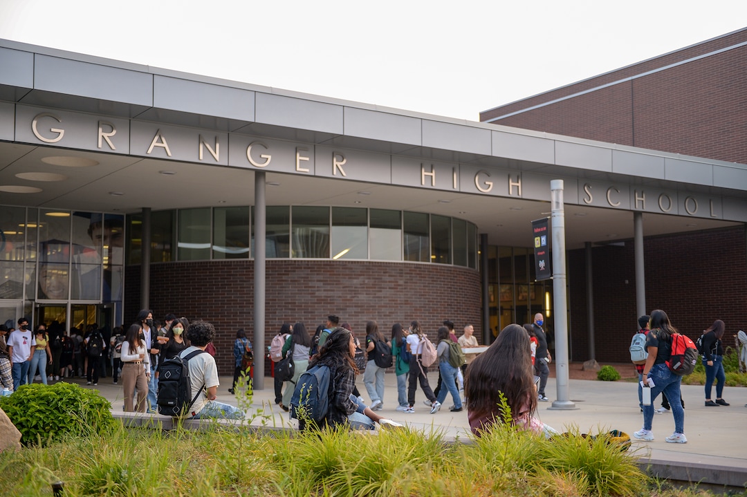 (Chris Samuels | The Salt Lake Tribune) Students begin the first day of school at Granger High School in West Valley City, Monday, Aug. 16, 2021.