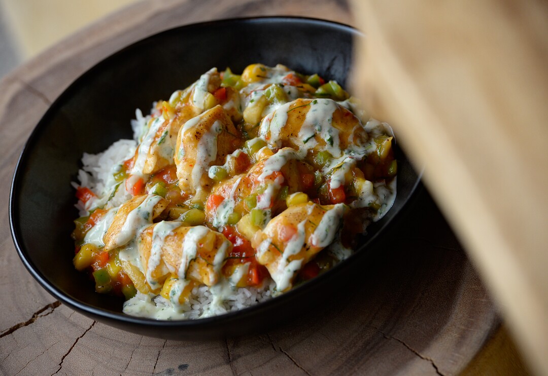 (Francisco Kjolseth  |  The Salt Lake Tribune)  The Naked Chix rice bowl is one of the healthier items — under 600 calories — on the SkinnyFATS menu, inside the new food hall at The Gateway.