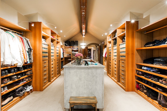 (Courtesy of Concierge Auctions) This 23,035-square-foot house in Holladay will go on the auction block Nov. 2, 2017.