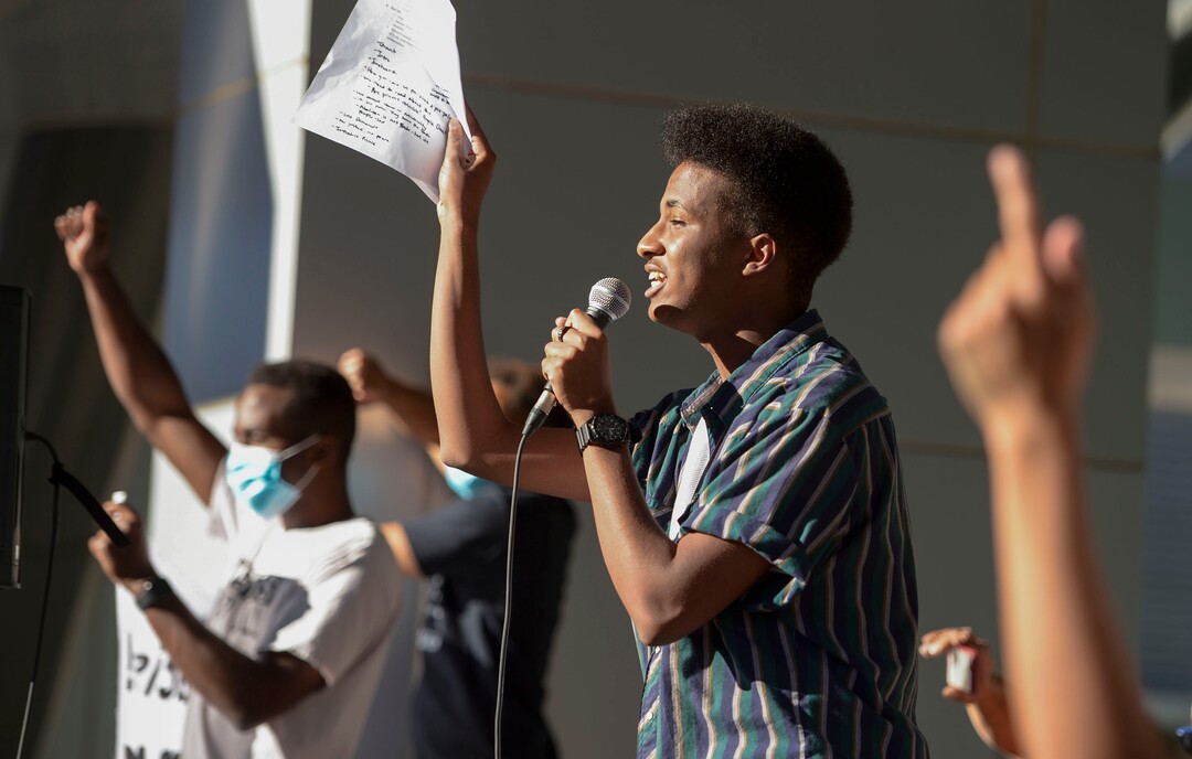 (Leah Hogsten  |  The Salt Lake Tribune) The Party for Socialism and Liberation Salt Lake joined Salt Lake Equal Rights Movement at the Wallace Bennett Federal Building in solidarity with the Black Lives Matter movement, June 9, 2020. 