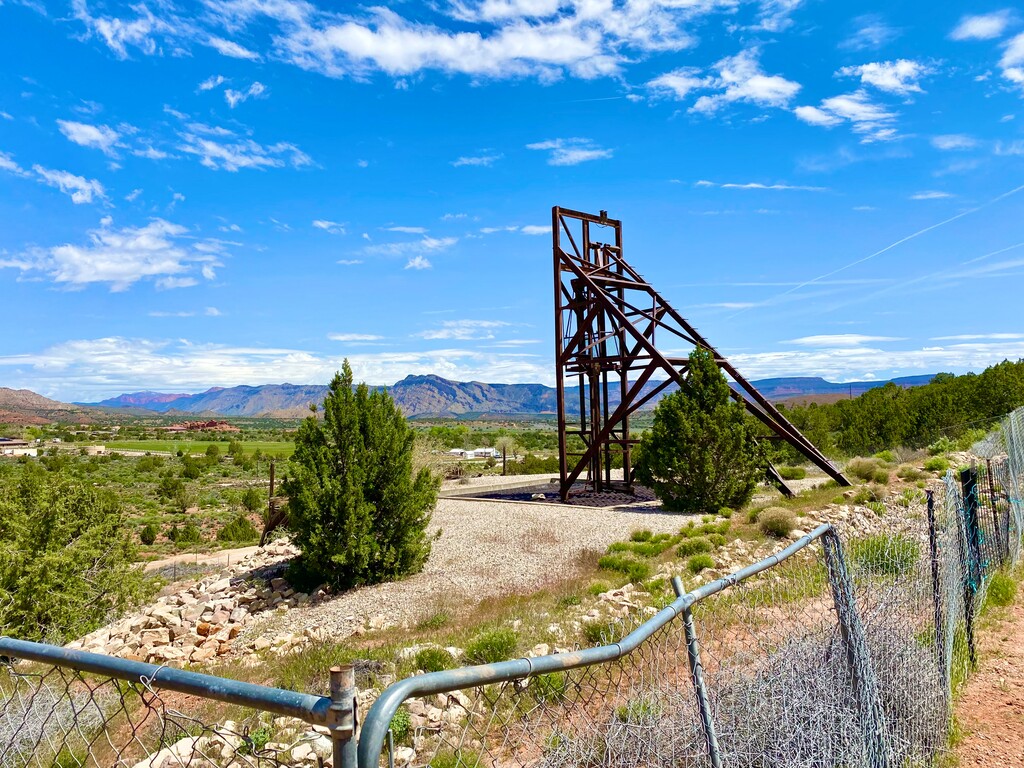 (Mark Eddington  | The Salt Lake Tribune) The headframe over the Big Hill shaft, which miners once used to access the urananium mine, is part of a 100-home development a prominent businessman is planning to build in Leeds on 148 acres, about half of which would be situated on land where uranium mining took place. Residents opposing the plan for Silver Pointe Estates claim elevated levels of radioactive and other contaminants on or near the site make the land unsuitable for a residential development.