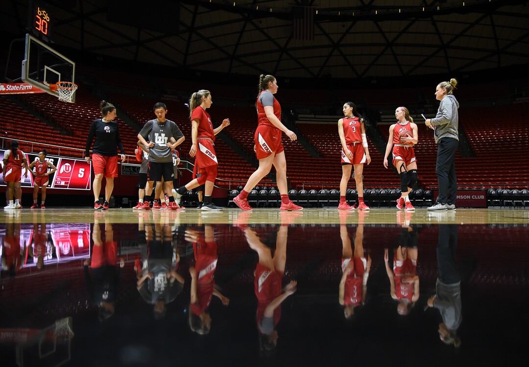 (Francisco Kjolseth  |  The Salt Lake Tribune)  Utah women's basketball head coach Lynne Roberts, right, runs her team through drills during practice at the Jon Huntsman Center on Wed. Jan. 2, 2019, as they prepare for their next game on Friday. The team is having one of the best starts in program history at 12-0.