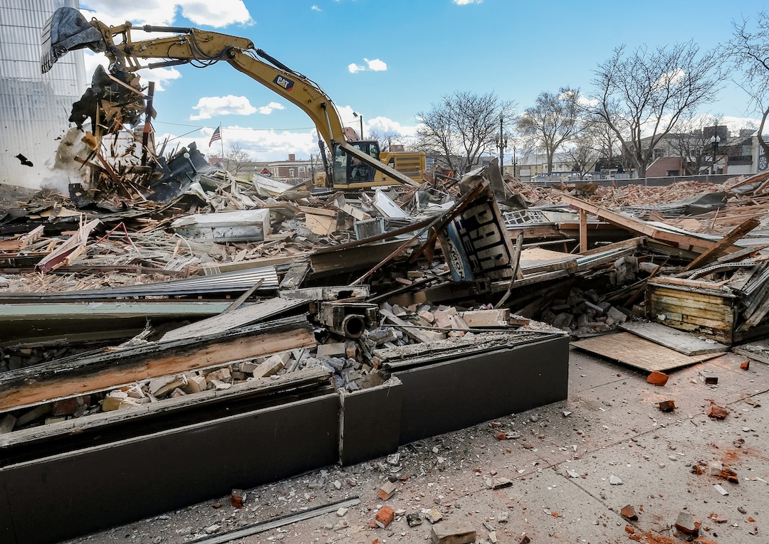 (Francisco Kjolseth  |  The Salt Lake Tribune) Crews take down the old Zephyr Club at 301 S. West Temple in Salt Lake City on Thursday, April 2, 2020. Sources say the building had substantial roof damage, unrelated to the recent earthquake, and will be replaced for now with landscaping.