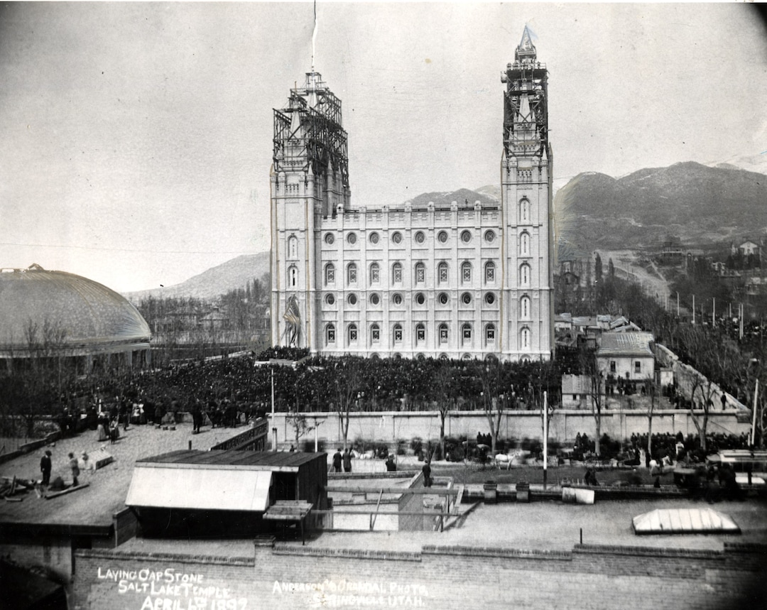 (photo courtesy The Church of Jesus Christ of Latter-day Saints) A crowd of 30,000 people gathered to witness the laying of the capstone of the Salt Lake Temple on April 6, 1892.