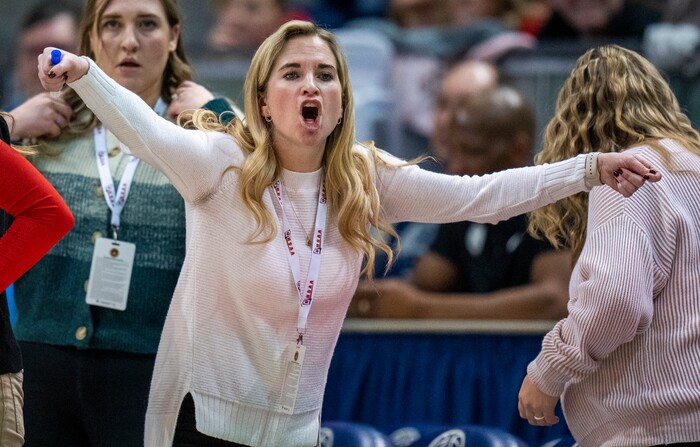 (Rick Egan | The Salt Lake Tribune) Springville head coach,Holli Averett shouts directions for her team, in 5A State Championship game, at the Marriott Center in Provo, on Saturday, March 5, 2022. 
