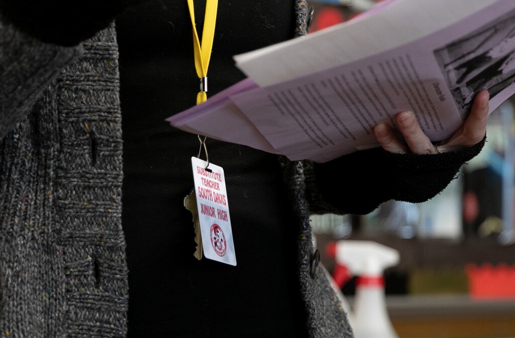 (Rachel Rydalch | The Salt Lake Tribune) A substitute teacher at South Davis Junior High in Bountiful on Feb. 24, 2022.
