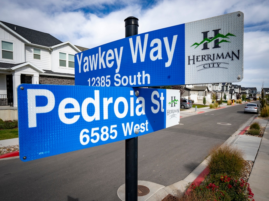 (Rick Egan | The Salt Lake Tribune) Boston Red Sox-themed street signs in a subdivision in Herriman on Tuesday, Sept. 15, 2026.
