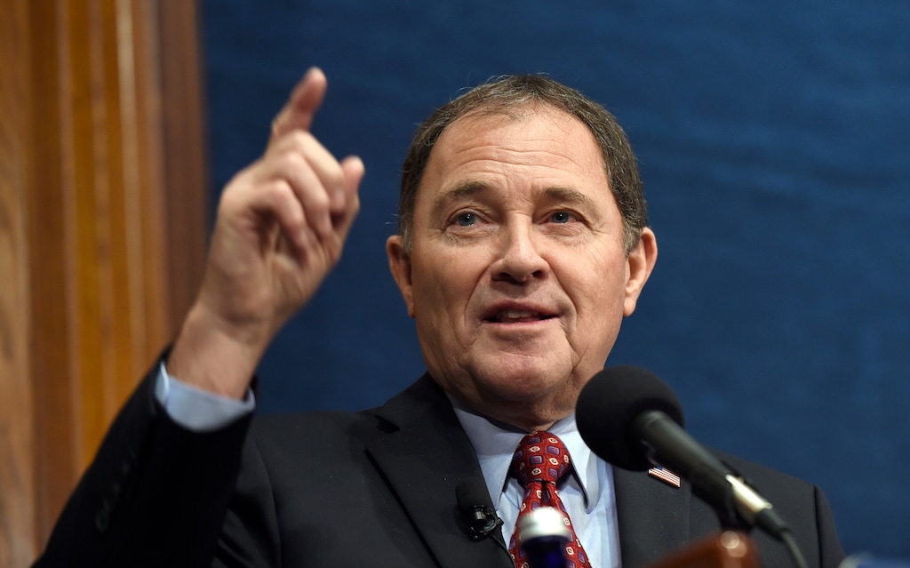 National Governors Association (NGA) Chair, Utah Gov. Gary Herbert gives a 'State of the States' address, Thursday, Jan. 7, 2016, at the National Press Club in Washington. (AP Photo/Susan Walsh)