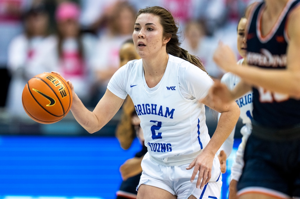 (Rick Egan | The Salt Lake Tribune) BYU guard Shaylee Gonzales (2) leads a fast break for the Cougars, in women's basketball action between the BYU Cougars and the Pepperdine Waves, at the Marriott Center in Provo, on Thursday, Feb. 10, 2022.