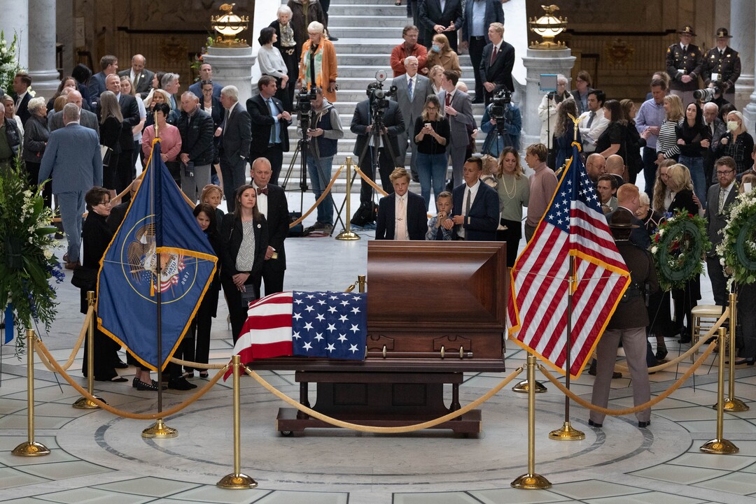 (Francisco Kjolseth | The Salt Lake Tribune) Mourners pass the casket of former U.S. Sen. Orrin Hatch at the Utah Capitol during a public viewing on Wednesday, May 4, 2022.Hatch, the longest-serving Republican senator in U.S. history and the longest-serving from Utah, died April 23 at age 88.