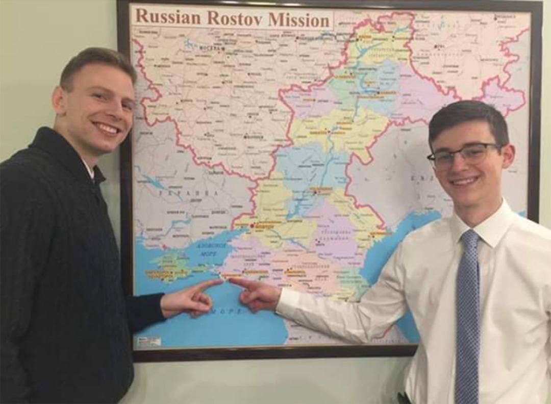 (Photo courtesy of David Gaag) Elders Kole Brodowski and David Gaag point to where they served in the Russian Rostov Mission. The two Latter-day Saint volunteers later were detained by police and deported.