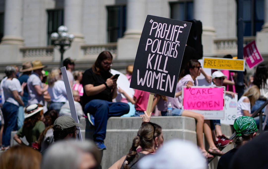 (Francisco Kjolseth | The Salt Lake Tribune) Around 2,500 protesters gather at the Utah Capitol for a “Bans Off Our Beehive” rally in support of abortion rights on Saturday, May 14, 2022.