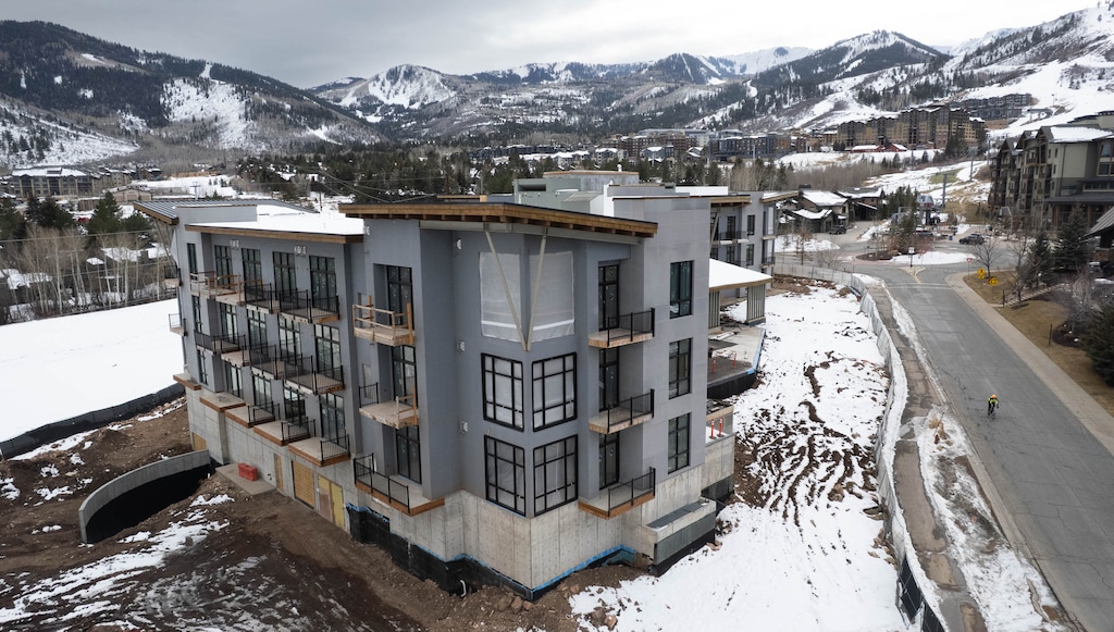 (Francisco Kjolseth | The Salt Lake Tribune) The Ascent, a condotel in the Frostwood Village area below Canyons Village at Park City, remains stalled, Friday, Jan. 30, 2026.