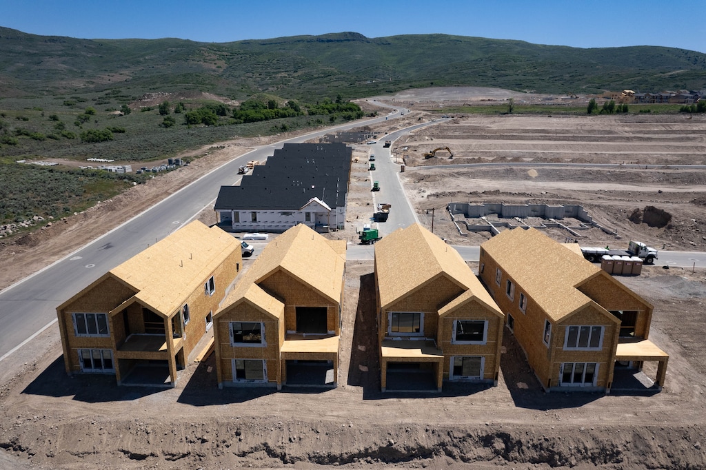 (Francisco Kjolseth | The Salt Lake Tribune) Housing is booming in Wasatch County as numerous units are constructed at the Jordanelle Ridge development in Heber City on Friday, June 7, 2024.
