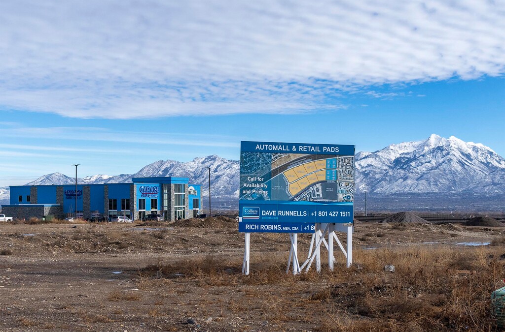 (Rick Egan | The Salt Lake Tribune) The new auto mall project under construction in Herriman on Thursday, Jan. 12, 2023.