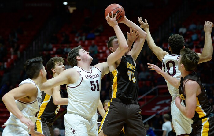 (Francisco Kjolseth  |  The Salt Lake Tribune)  Davis vs Lone Peak, 6A State high school basketball tournament at the Huntsman Center in Salt Lake City, Thursday March 1, 2018.