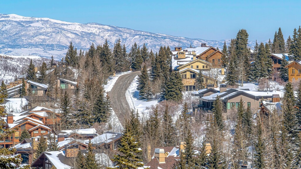 (Jason Finn | Adobe Stock via KPCW) Summit County staff classify nearly 40% of all homes in the county and more than half the homes in Park City as "vacant."