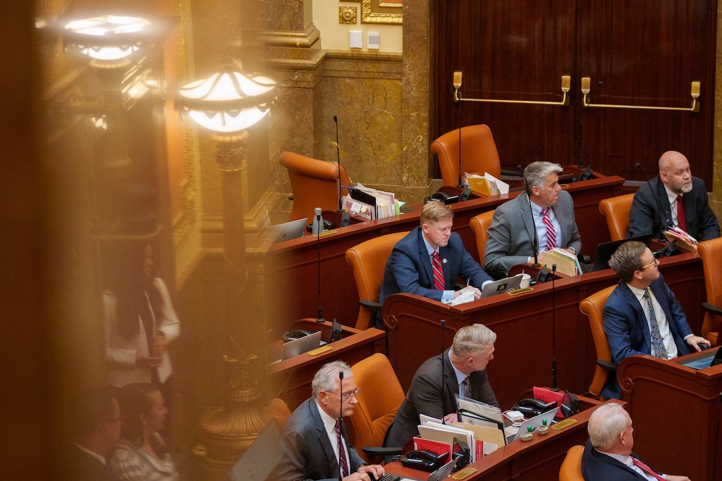 (Trent Nelson  |  The Salt Lake Tribune) Lawmakers in the House Chamber during a special legislative session, at the State Capitol in Salt Lake City on Tuesday, Nov. 9, 2021.