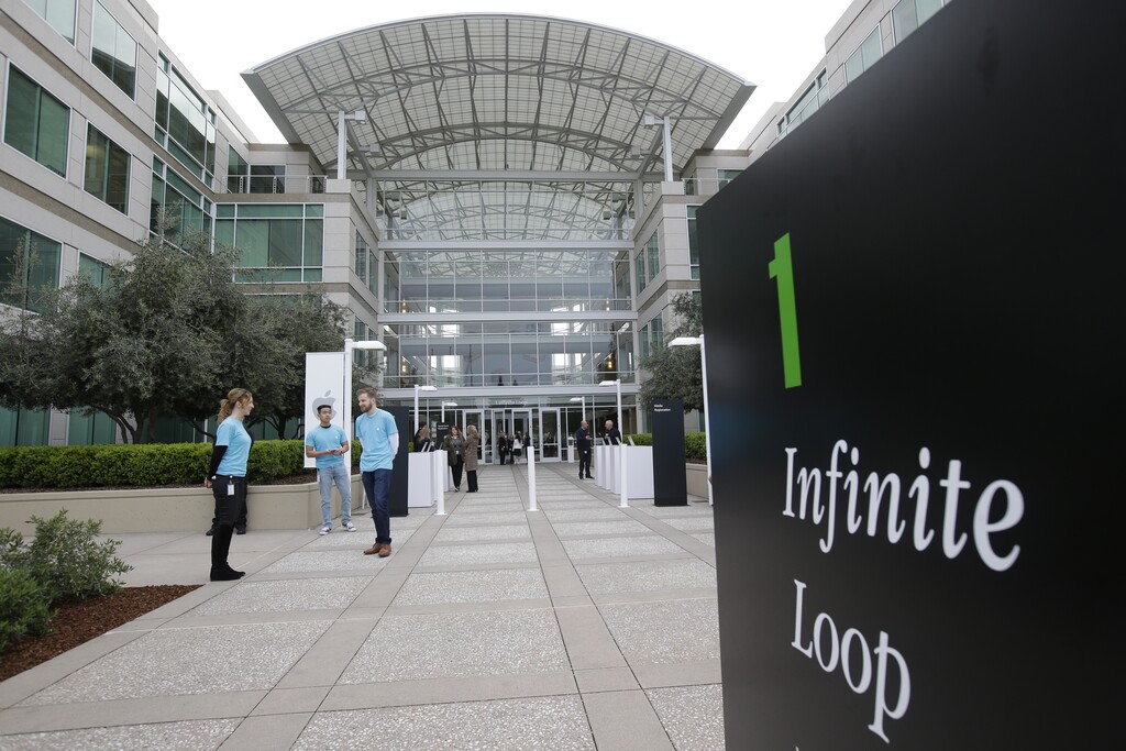 The exterior of Apple headquarters is seen before an event to announce new products at the company's headquarters Monday, March 21, 2016, in Cupertino, Calif. (AP Photo/Marcio Jose Sanchez)