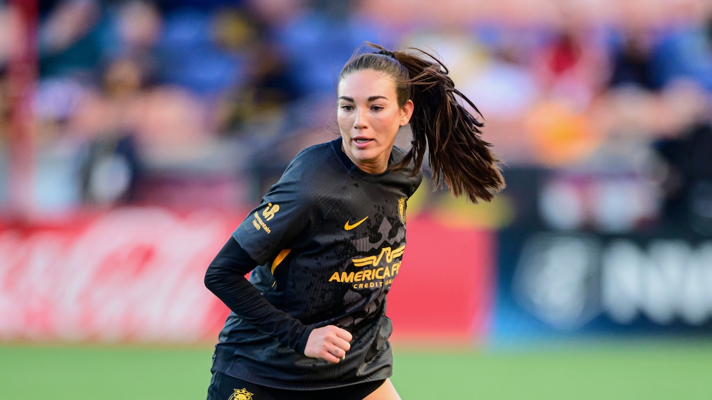 Utah Royals defender Tatumn Milazzo, shown during a game in April, scored for Utah in a 2-1 loss to Denver Summit FC on Saturday, Aug. 8, 2021, in Centennial, Colo. (AP Photo/Tyler Tate)