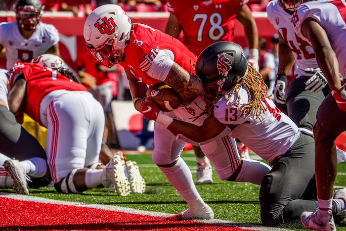 (Trent Nelson  |  The Salt Lake Tribune) Utah Utes quarterback Ja'Quinden Jackson (3) runs for a touchdown as the University of Utah hosts Washington State, NCAA football in Salt Lake City on Saturday, Sept. 25, 2021.