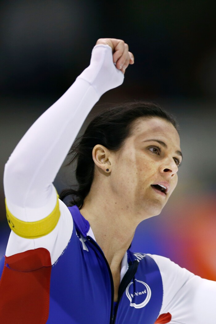 Brittany Bowe of the U.S. celebrates after the women's 1000 meter race of the Speedskating World Cup final at Thialf ice rink in Heerenveen, Netherlands, Sunday, March 13, 2016. (AP Photo/Peter Dejong)