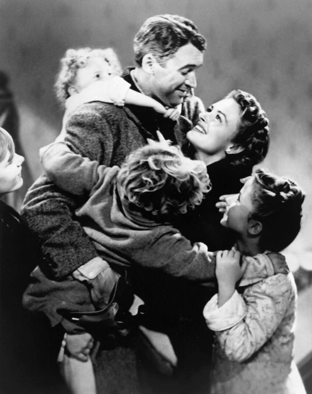 IT'S A WONDERFUL LIFE -- NBC Theatrical Movie -- Pictured: Cast -- NBC Photo