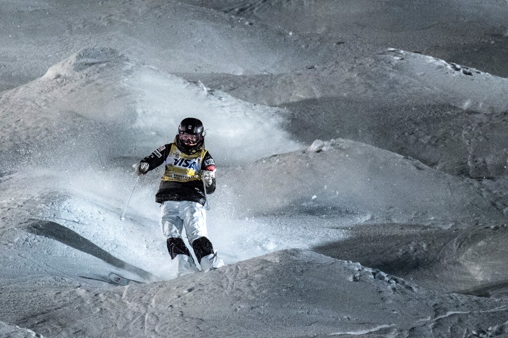 (Chris Detrick | The Salt Lake Tribune) USA's Jaelin Kauf (1) competes in the Ladies' Mogul Finals during the FIS Visa Freestyle International Ski World Cup at Deer Valley Resort Thursday, Jan. 11, 2018. Kauf finished in first place with a score of 81.37.