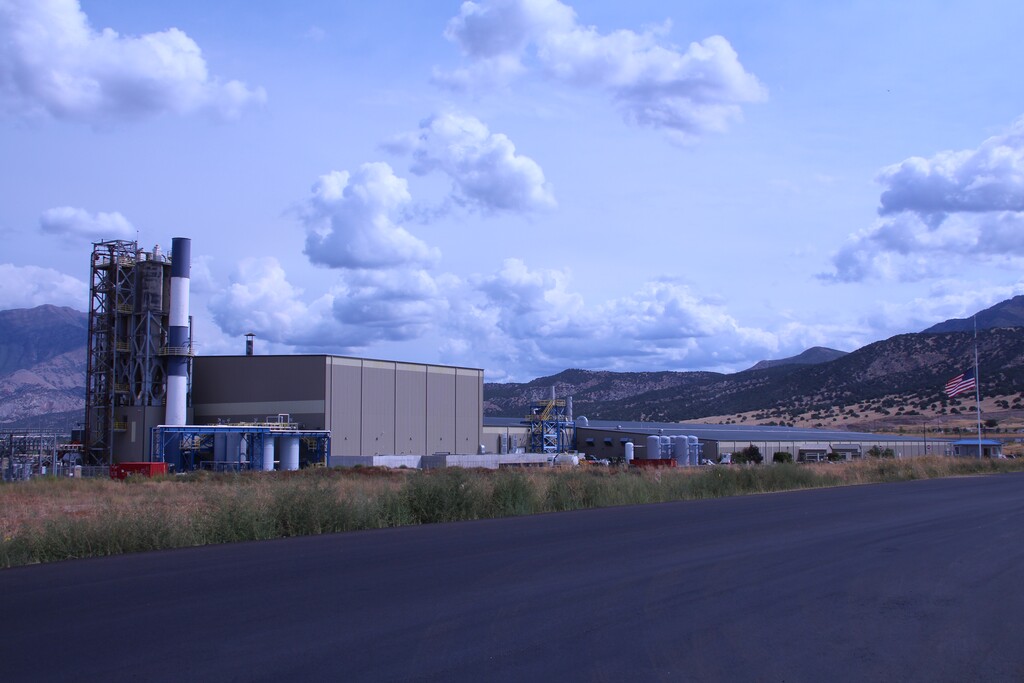 (The Times-News, Nephi) The Owens Corning insulation plant in Nephi, Utah. The company announced on Sept. 5, 2025, that it would be putting most of the plant's employees on furlough, citing market pressures.