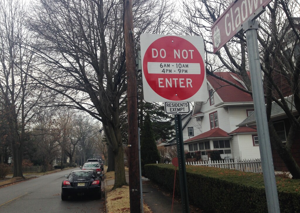 A do not enter street sign stands in Leonia, N.J., on Monday, Jan. 22, 2018, where local officials are trying to reduce traffic congestion on their way to the nearby George Washington Bridge into New York. As a response to navigation apps that re-route some of the tens of thousands of vehicles headed to the bridge, Leonia is to start imposing fines Monday on non-residents who drive on residential streets during the morning and evening commutes. (AP Photo/David Porter)